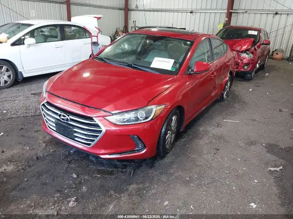 5NPD84LFXJH218923 2018 HYUNDAI ELANTRA - Image 2