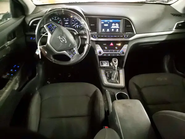 5NPD84LFXJH219070 2018 HYUNDAI ELANTRA - Image 8