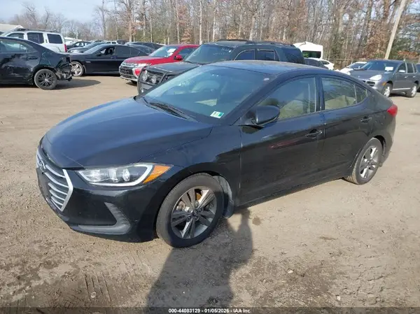5NPD84LFXJH219358 2018 HYUNDAI ELANTRA - Image 2