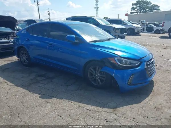 5NPD84LFXJH220252 2018 HYUNDAI ELANTRA - Image 1