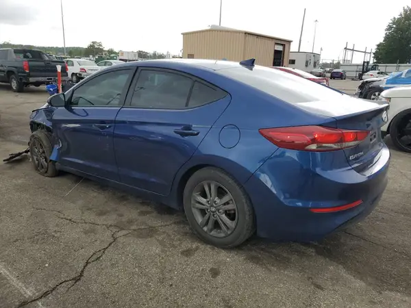 5NPD84LFXJH226200 2018 HYUNDAI ELANTRA - Image 2