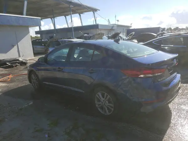 5NPD84LFXJH227895 2018 HYUNDAI ELANTRA - Image 2