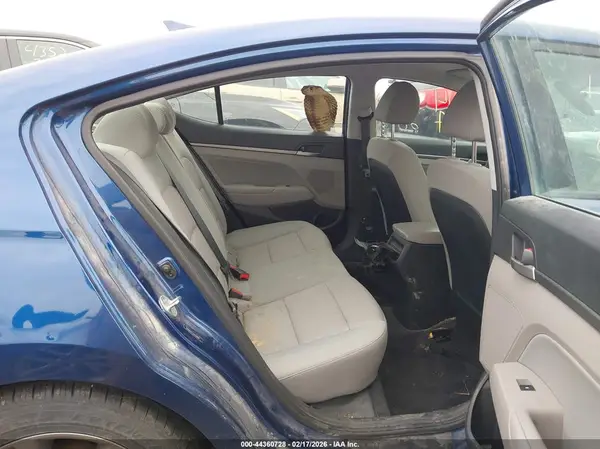 5NPD84LFXJH228688 2018 HYUNDAI ELANTRA - Image 8