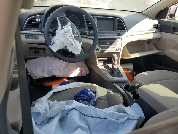 5NPD84LFXJH230375 2018 HYUNDAI ELANTRA - Image 8
