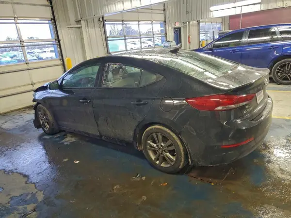 5NPD84LFXJH230425 2018 HYUNDAI ELANTRA - Image 2
