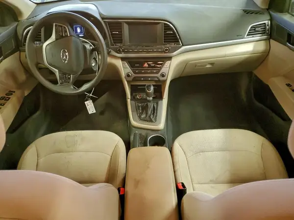 5NPD84LFXJH230425 2018 HYUNDAI ELANTRA - Image 8