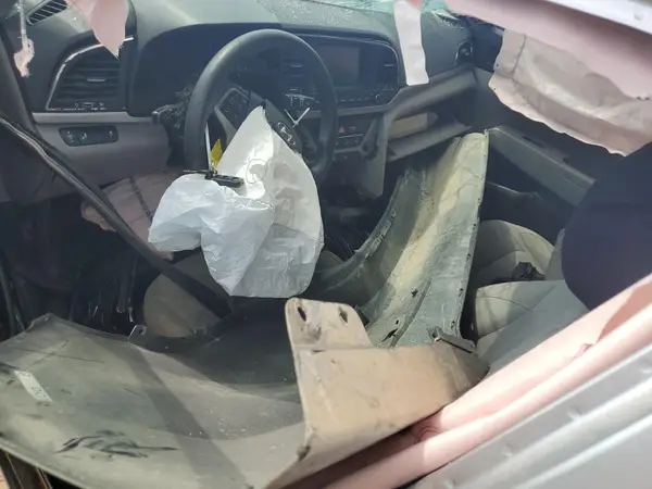 5NPD84LFXJH232479 2018 HYUNDAI ELANTRA - Image 8