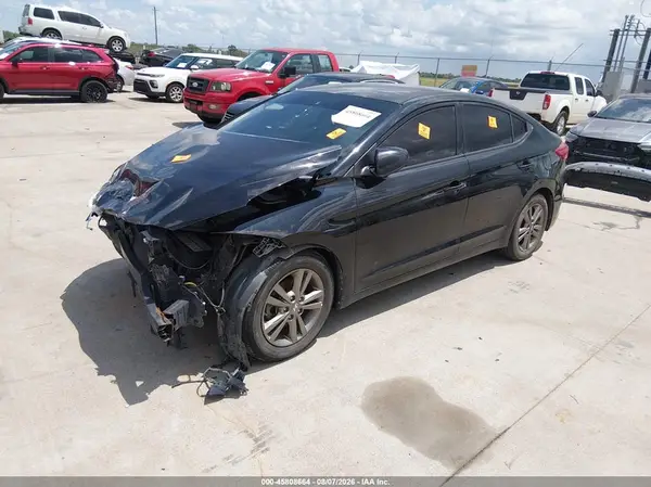 5NPD84LFXJH233888 2018 HYUNDAI ELANTRA - Image 2