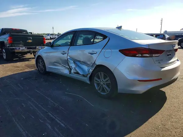 5NPD84LFXJH233955 2018 HYUNDAI ELANTRA - Image 2