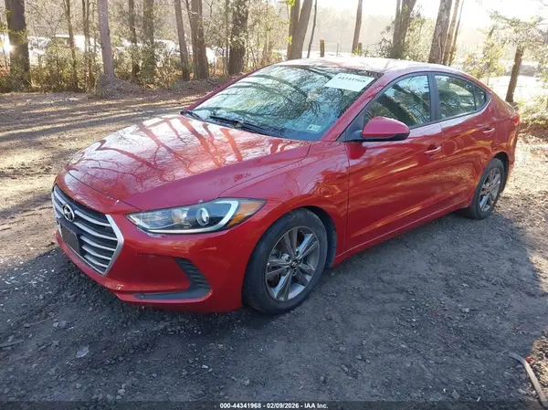5NPD84LFXJH234426 2018 HYUNDAI ELANTRA - Image 2