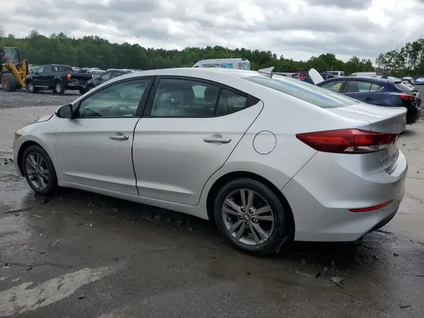 5NPD84LFXJH234846 2018 HYUNDAI ELANTRA - Image 2