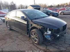 5NPD84LFXJH238864 2018 HYUNDAI ELANTRA