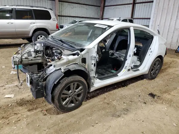 5NPD84LFXJH241019 2018 HYUNDAI ELANTRA - Image 1