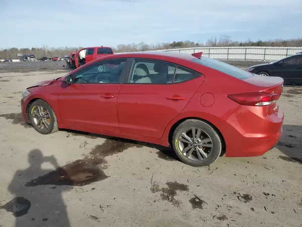 5NPD84LFXJH241599 2018 HYUNDAI ELANTRA - Image 2