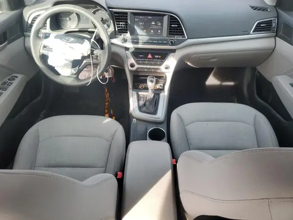 5NPD84LFXJH241599 2018 HYUNDAI ELANTRA - Image 8