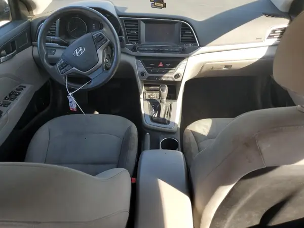 5NPD84LFXJH242039 2018 HYUNDAI ELANTRA - Image 8