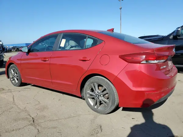 5NPD84LFXJH242056 2018 HYUNDAI ELANTRA - Image 2