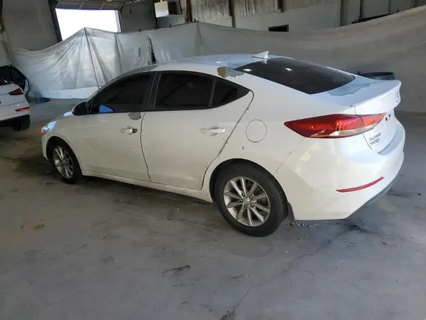 5NPD84LFXJH242977 2018 HYUNDAI ELANTRA - Image 2