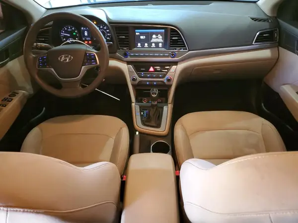 5NPD84LFXJH242977 2018 HYUNDAI ELANTRA - Image 8