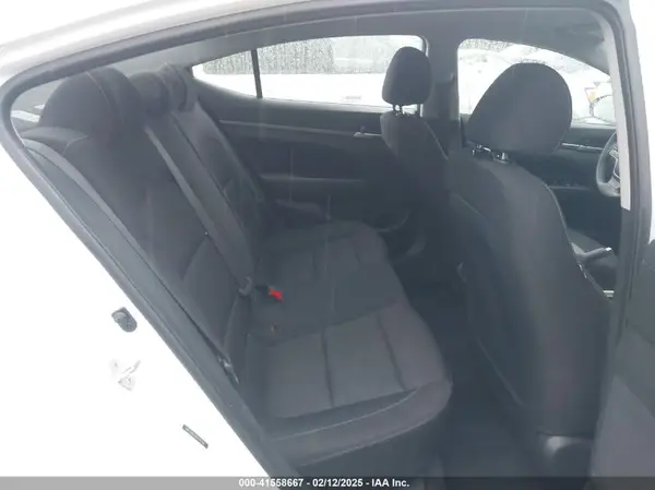 5NPD84LFXJH245149 2018 HYUNDAI ELANTRA - Image 8