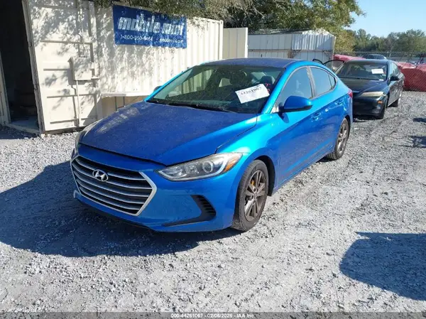 5NPD84LFXJH249640 2018 HYUNDAI ELANTRA - Image 2