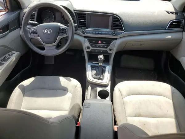 5NPD84LFXJH251842 2018 HYUNDAI ELANTRA - Image 8