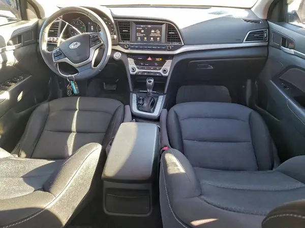 5NPD84LFXJH252148 2018 HYUNDAI ELANTRA - Image 8