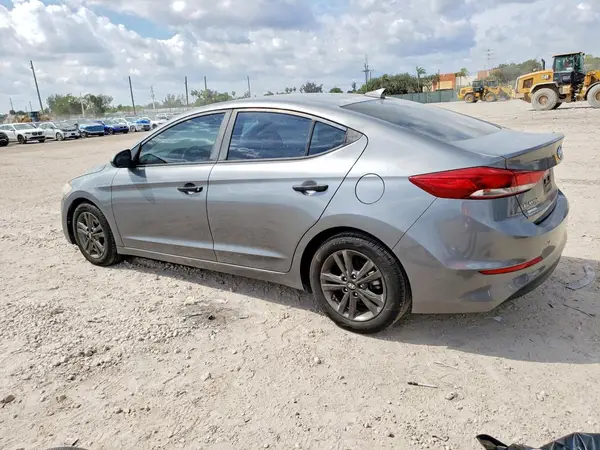 5NPD84LFXJH253476 2018 HYUNDAI ELANTRA - Image 2