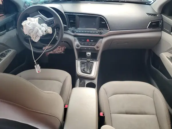 5NPD84LFXJH253980 2018 HYUNDAI ELANTRA - Image 8