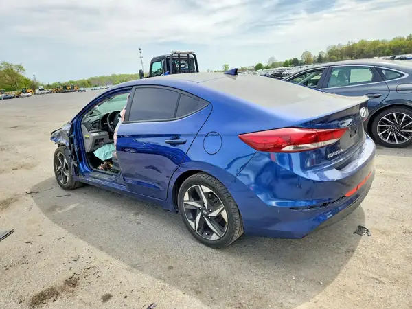 5NPD84LFXJH254059 2018 HYUNDAI ELANTRA - Image 2