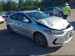 5NPD84LFXJH255423 2018 HYUNDAI ELANTRA
