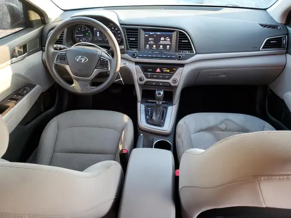 5NPD84LFXJH255728 2018 HYUNDAI ELANTRA - Image 8