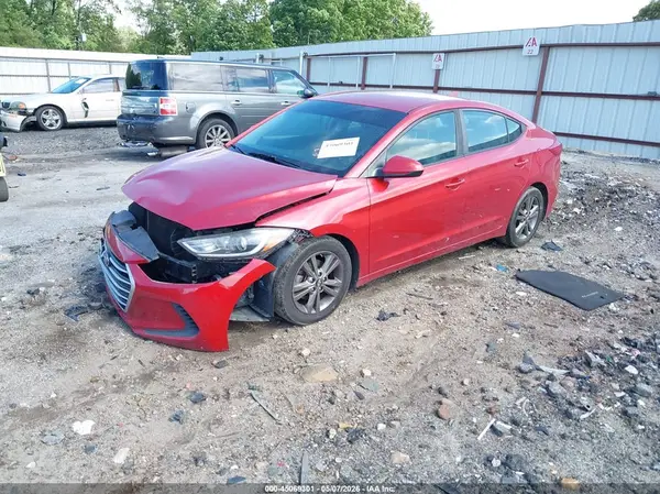 5NPD84LFXJH258578 2018 HYUNDAI ELANTRA - Image 2