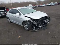 5NPD84LFXJH258869 2018 HYUNDAI ELANTRA