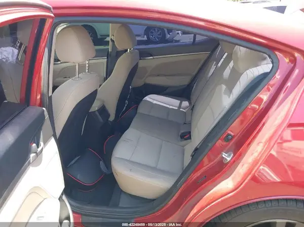 5NPD84LFXJH261593 2018 HYUNDAI ELANTRA - Image 8