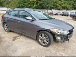 5NPD84LFXJH261707 2018 HYUNDAI ELANTRA
