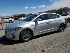 5NPD84LFXJH263585 2018 HYUNDAI ELANTRA