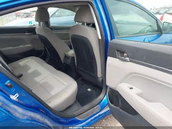 5NPD84LFXJH265675 2018 HYUNDAI ELANTRA - Image 8