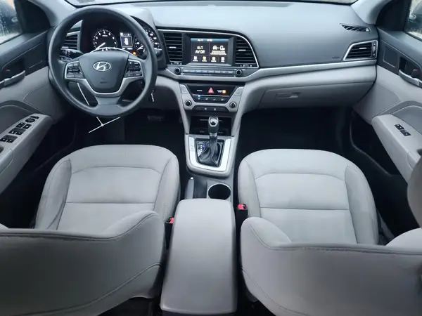 5NPD84LFXJH267149 2018 HYUNDAI ELANTRA - Image 8