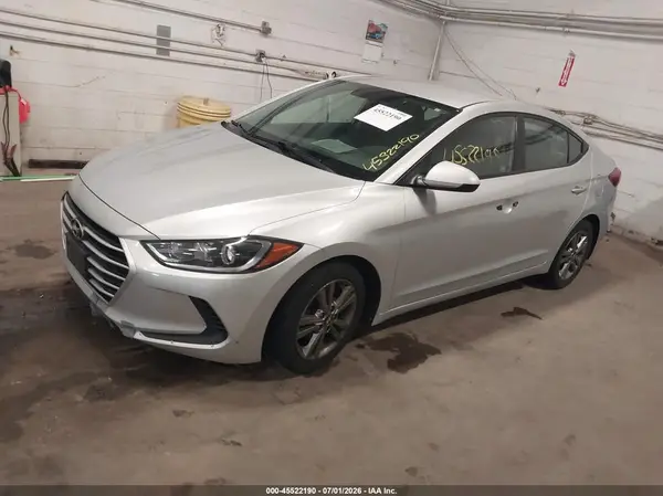 5NPD84LFXJH267281 2018 HYUNDAI ELANTRA - Image 2