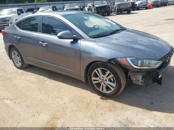 5NPD84LFXJH267541 2018 HYUNDAI ELANTRA - Image 1