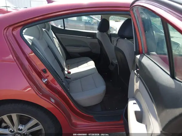 5NPD84LFXJH269225 2018 HYUNDAI ELANTRA - Image 8