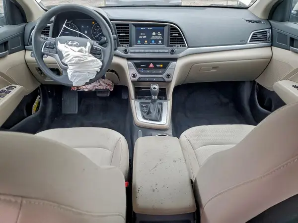 5NPD84LFXJH271721 2018 HYUNDAI ELANTRA - Image 8