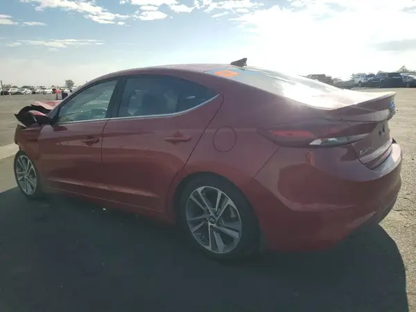 5NPD84LFXJH271850 2018 HYUNDAI ELANTRA - Image 2