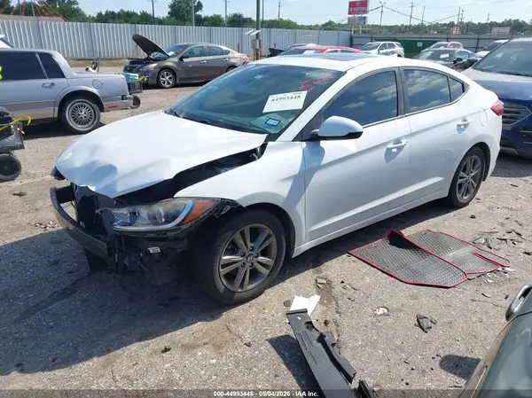 5NPD84LFXJH273999 2018 HYUNDAI ELANTRA - Image 2