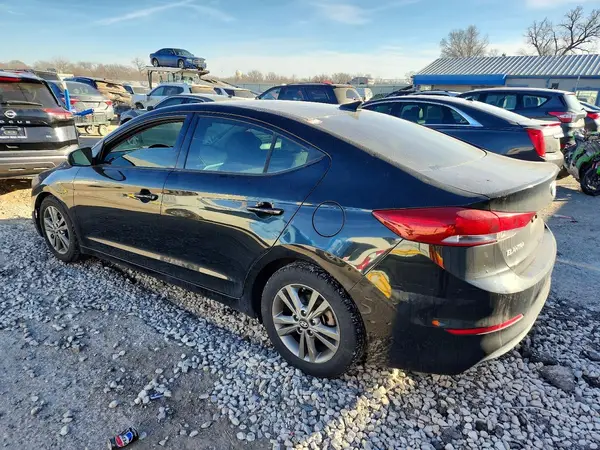 5NPD84LFXJH276255 2018 HYUNDAI ELANTRA - Image 2