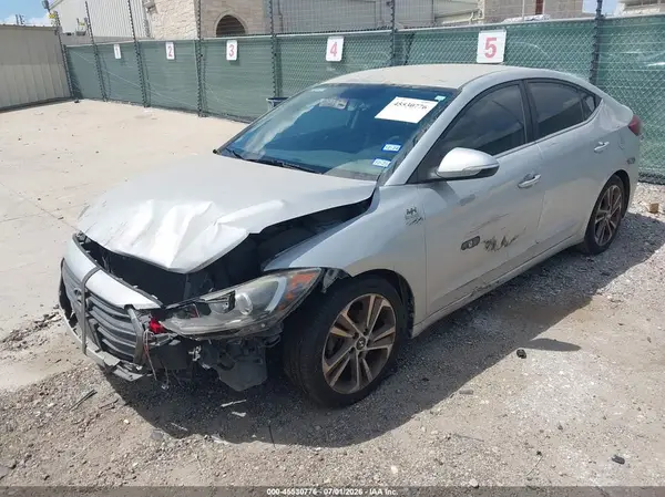 5NPD84LFXJH283125 2018 HYUNDAI ELANTRA - Image 2