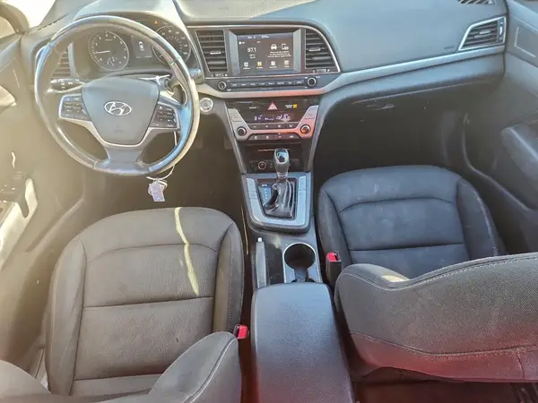 5NPD84LFXJH283528 2018 HYUNDAI ELANTRA - Image 8