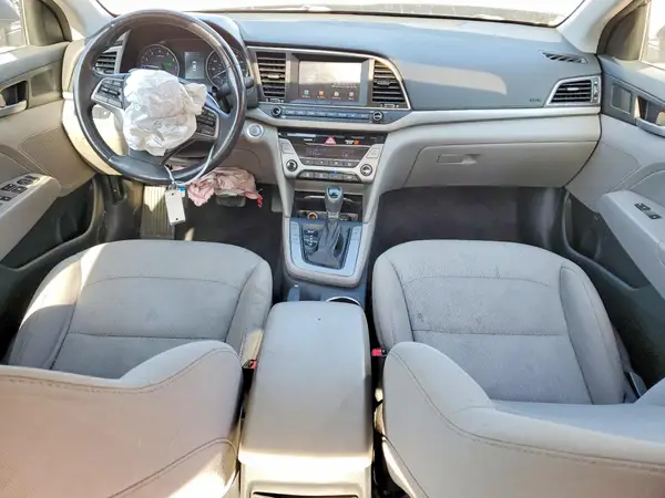 5NPD84LFXJH284324 2018 HYUNDAI ELANTRA - Image 8