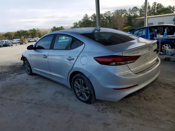 5NPD84LFXJH286154 2018 HYUNDAI ELANTRA - Image 2